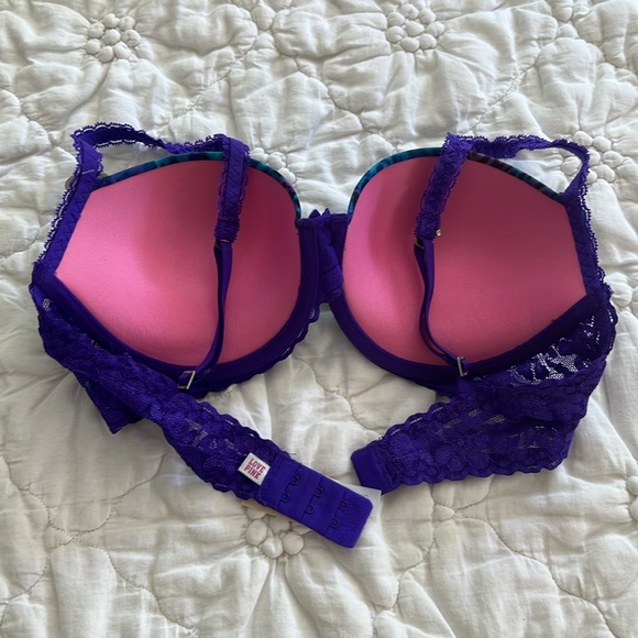 Bra - Picture 3 of 5